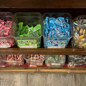 Meet your Posher, Neale